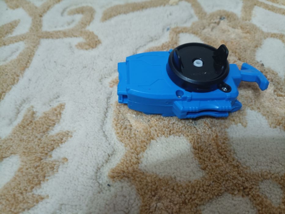 продам бейблейды