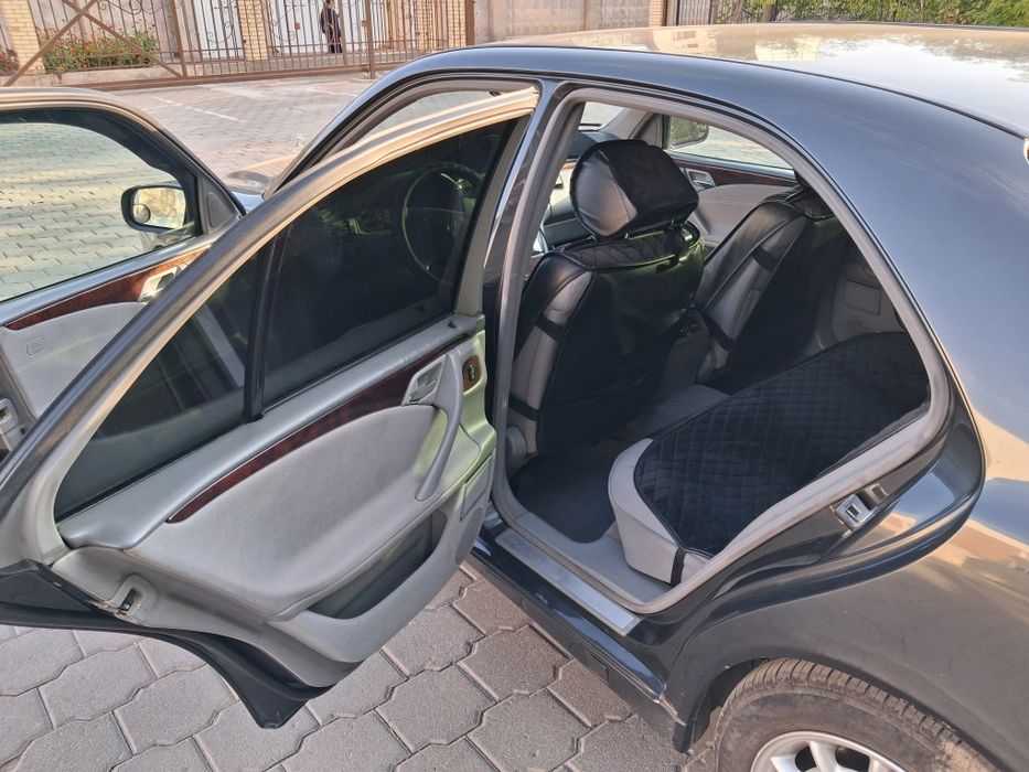 Продаётся а/м мерседес w210, 2,8л,1999г.