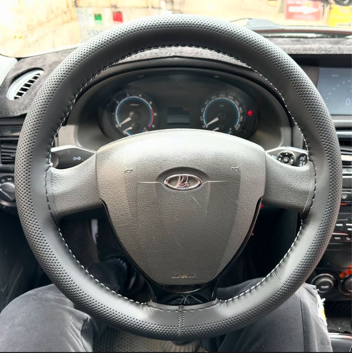 Обшив руля для авт