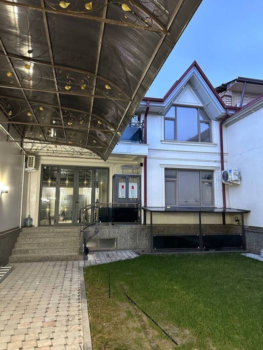 Сдаётся Дом под Офис 300м2 орн- метро БЙИ ул.Шастри, Бек кафе(N115)