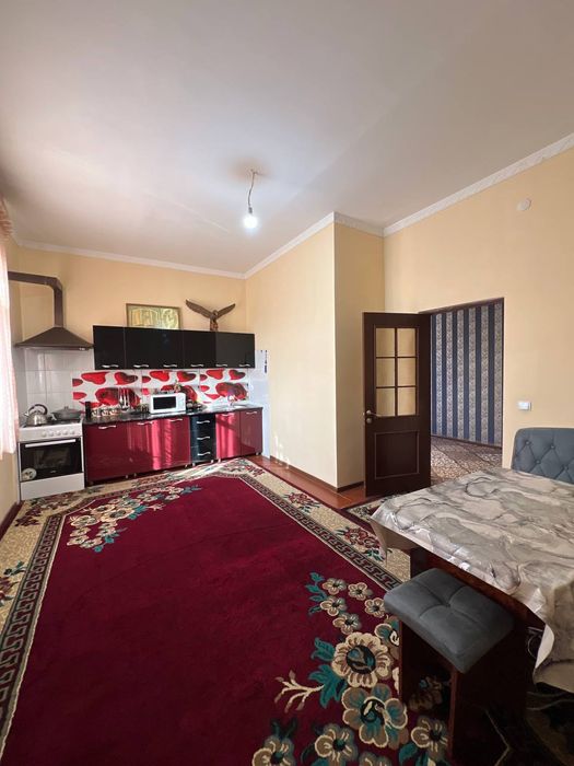 Ховли сотилади янги уйлардан