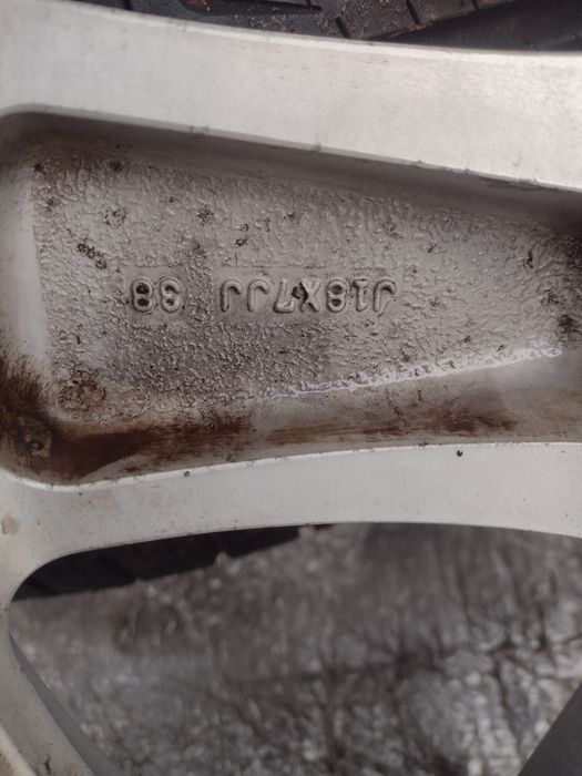 Топ състояние 18-5х114.3 ЕТ38 7j Mitsubishi Outlander