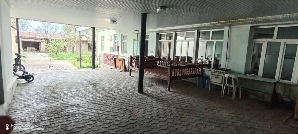 Продам участок Кибрай центр 8 комнат 7 сотки Qibray markazida uchaska