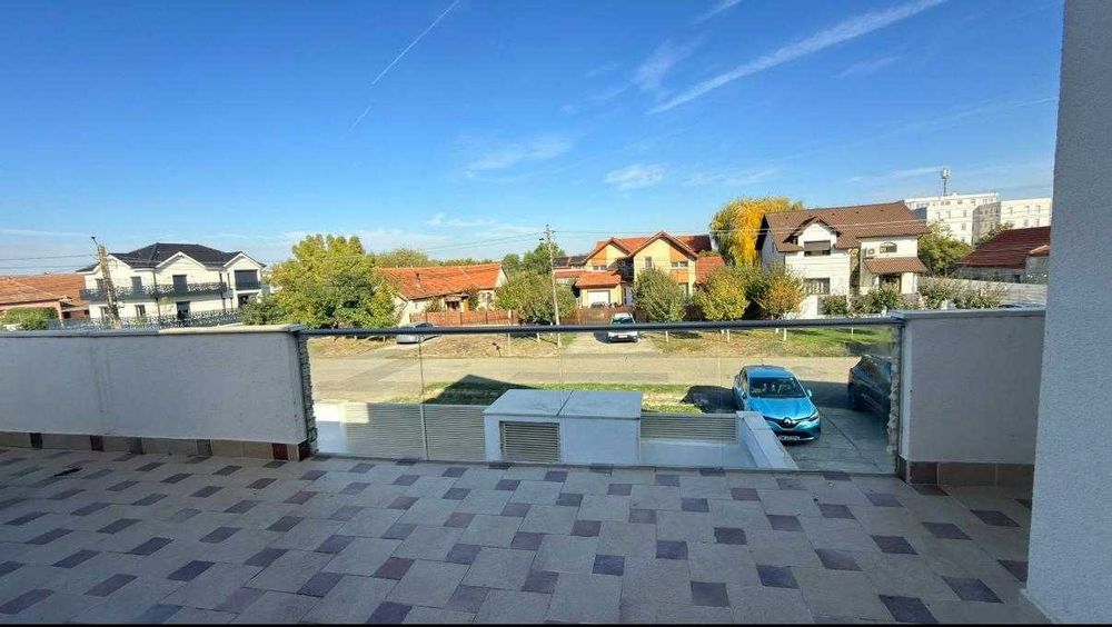 Proprietar vand URGENT casa cu etaj Sacalaz(Lidl) 300mp utili, 700mp teren