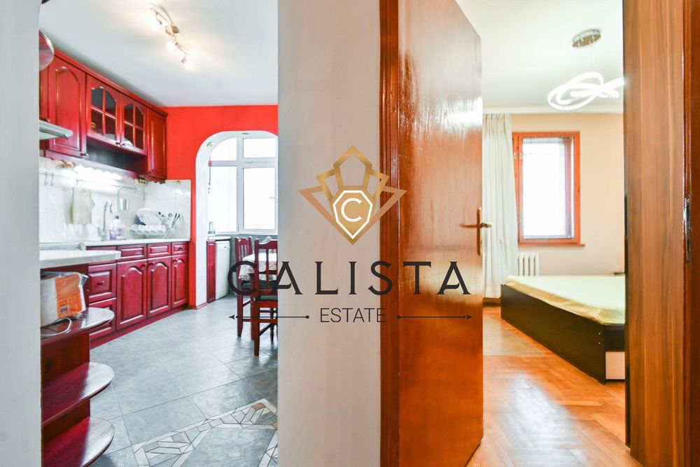 Продава се Тристаен апартамент в София, Красно село - 109 кв.м за 3634 €/кв.м - Снимка #11