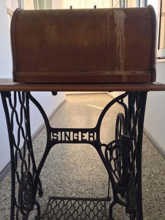 Швейная машинa Singer 1911 года продам