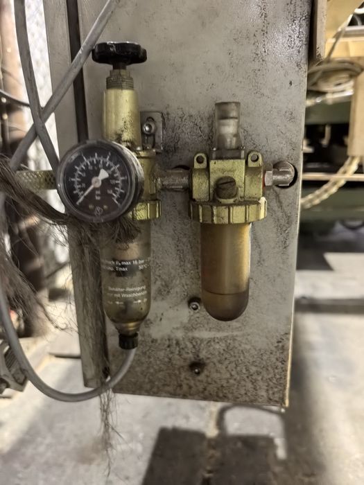 Преса за сглобка на чекмеджета + нагряване и размери 2550 х 750