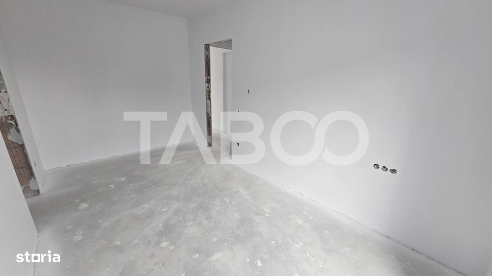 Casa de vanzare 4 camere 2 bai 380mp teren liber  2 parcari Selimbar