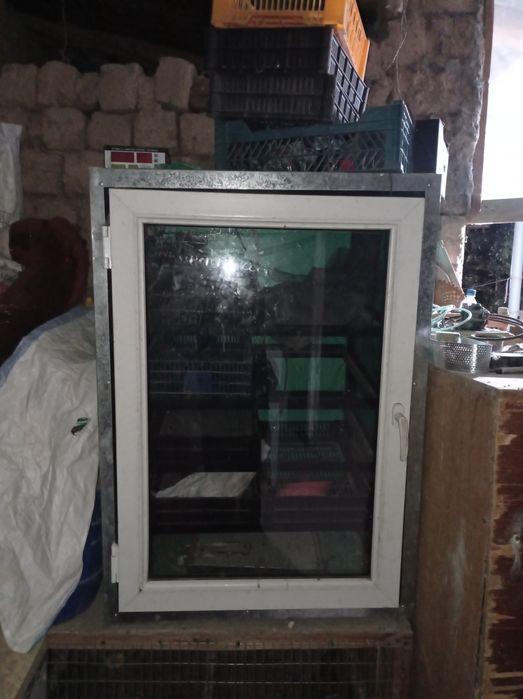 100 000.и 200 000 тенге