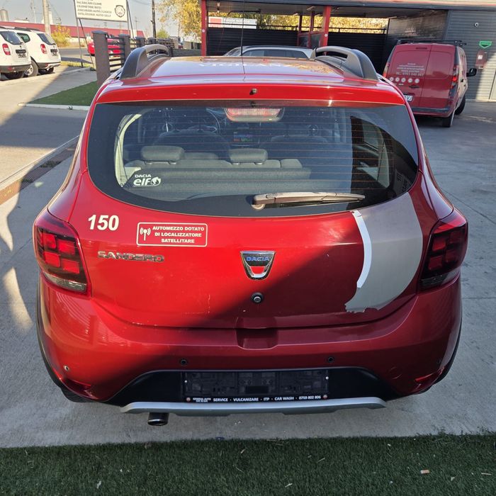 STEPWAY 1,5 BLUE DCI -An 2020 —-5800€