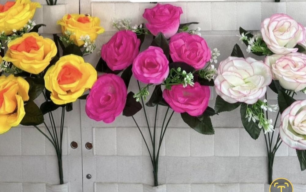 Продам искусственные цветы