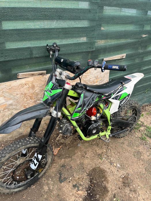 Vând cross kxd 110