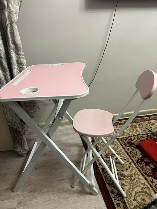 Парта для девочки 7000 тг