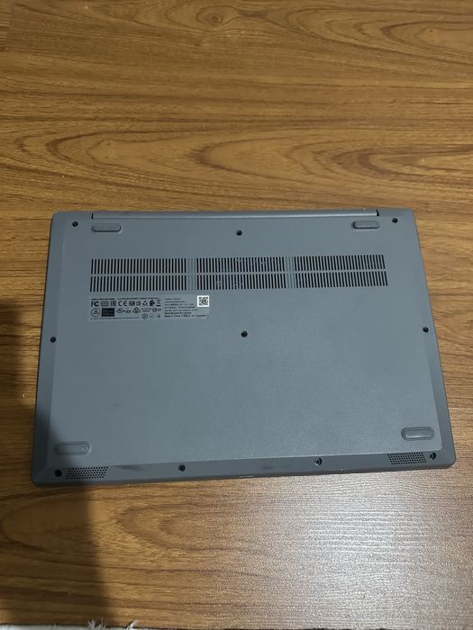 Lenovo ноутбук 2025