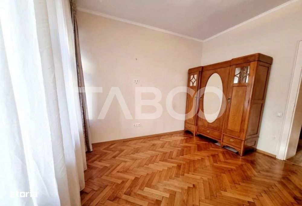 Apartament de vanzare 2 camere 2 bai 2 pivnite Sibiu Centrul Istoric — fotografia 2