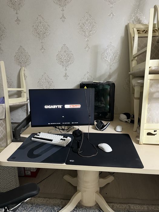 Комп сатылады жаңа гарантиасымен