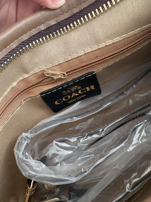 Geanta Coach de umar