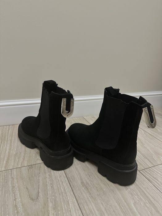 Ботинки замшевые, размер 38