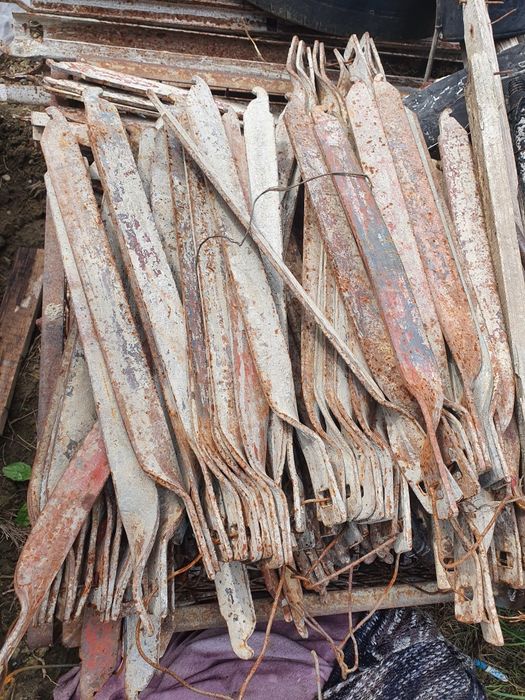 fluturi cofrag  spade montanti cofrag