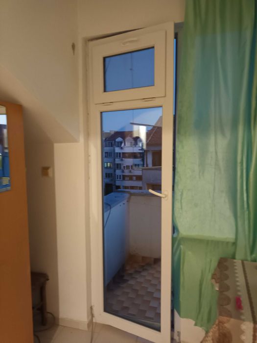 Дава се под наем Двустаен апартамент в Бургас, Възраждане - 45 кв.м за 255 € - Снимка #3