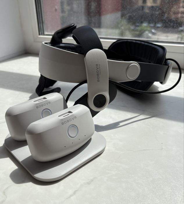 Oculus Meta Quest 3 512Gb 4к + Bobo VR M3 Pro