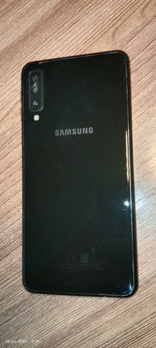 Galaxy A7 2018. В хорошем состоянии
