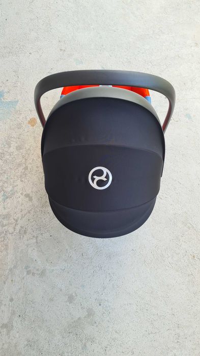 Cybex Aton m i-size