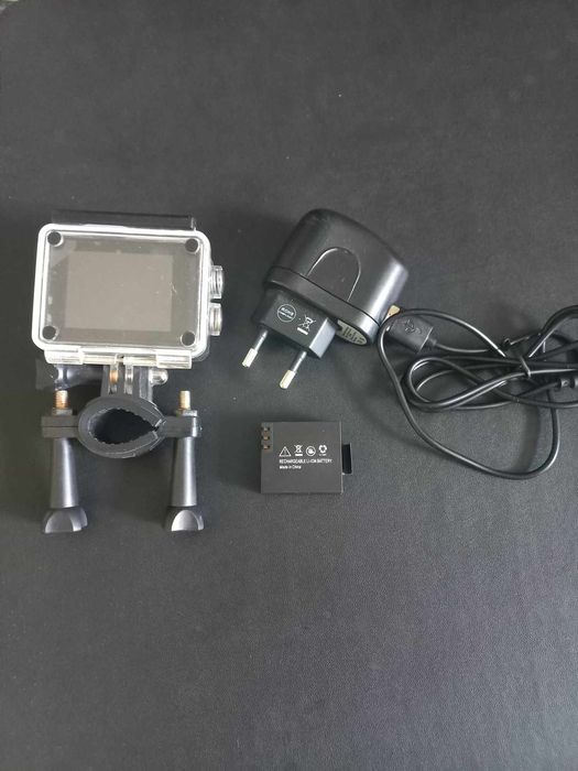 Спортна камера Crosstour CT7000, WiFi 1080P, Full HD 12MP водоустойчив