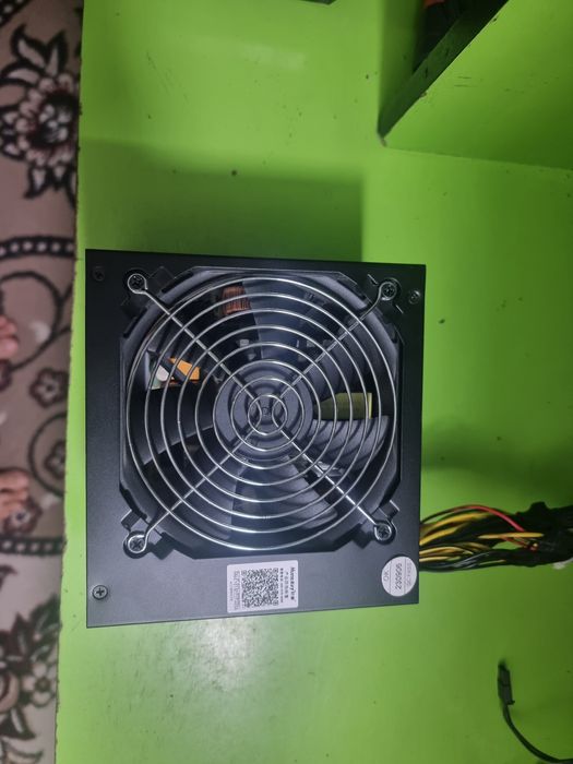 Huntkey Blokpitaniya sotiladi