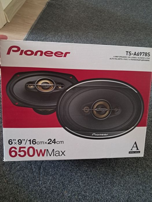 Pioneer kolonka sotiladi TS-A6978S polkasi bilan