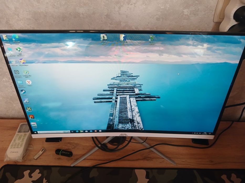 Monitor 24 Alfa 75Hz Curved