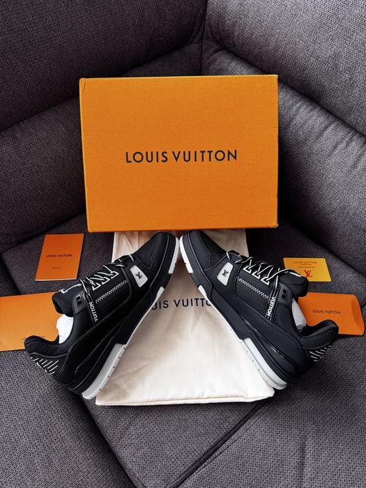 Обувки Louis Vuitton НОВИ
