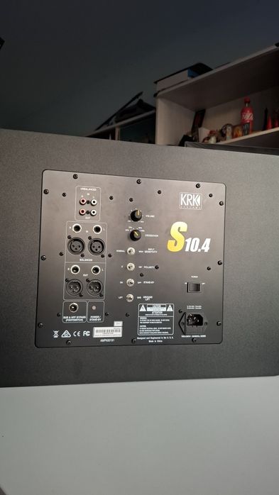 Субуфер студиен krk s10.4