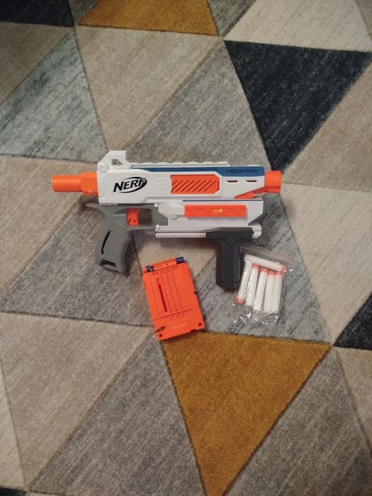 Бластер Нерф медиатор/Nerf Hasbro mediator