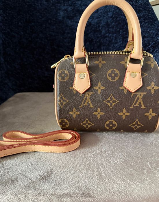Дамска чанта louis vuitton