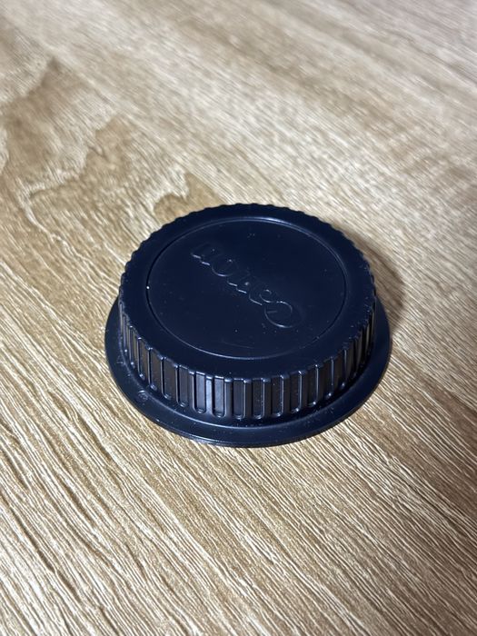 Accesorii foto: Trepied , stativ, blenda, filtre 67mm, capac EF +++