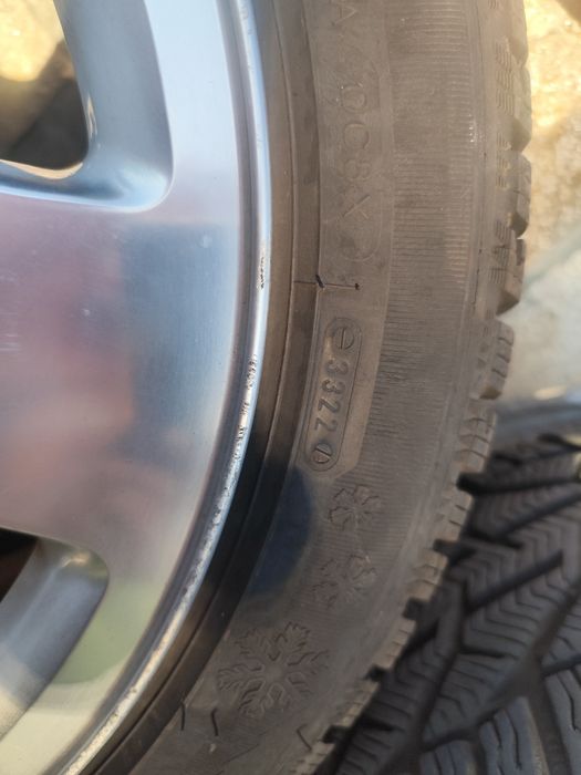 Гуми с джанти 17