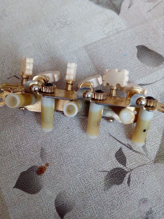 ключове за класическа китара