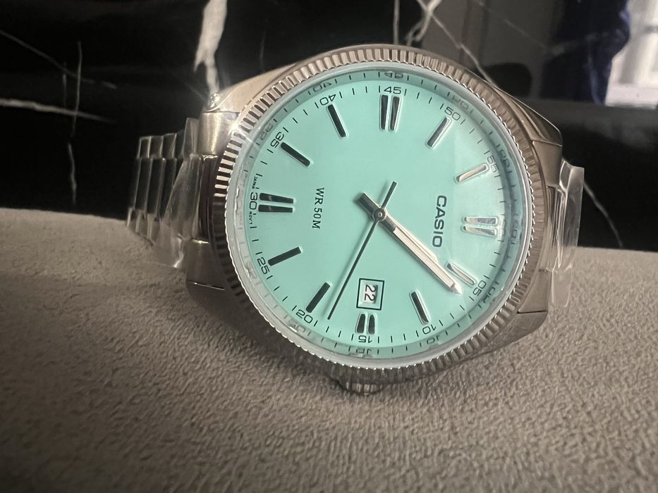 Часы casio новые