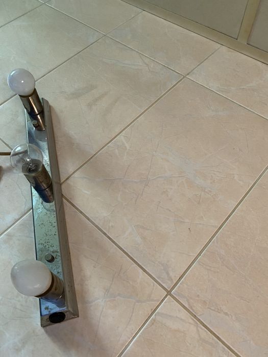 Осветителни тела 5-10лв