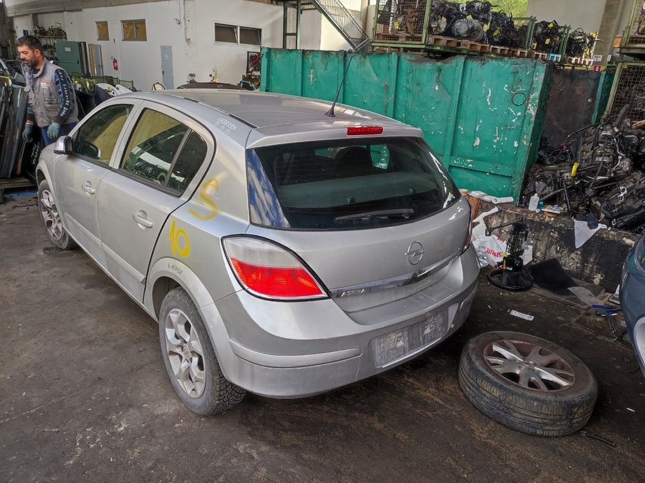 Opel Astra H/Опел АстраХ 1.7cdti