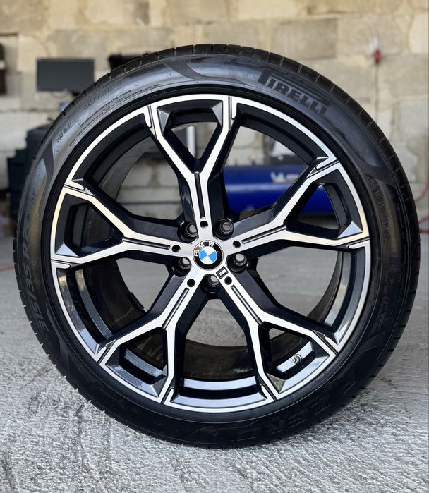Jante Bmw X5 X6 R21 Originale 741M Pirelli de vara 80%