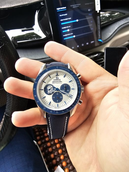 Часы omega snoopy