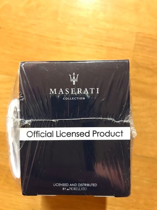 Соларен часовник Maserati