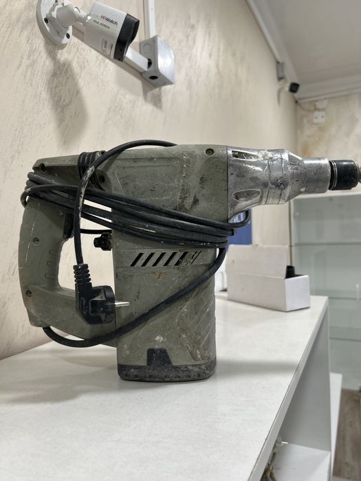 Перфаратор Crown цвет серый