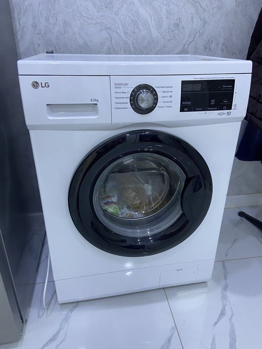 Продается Стиральная машина LG