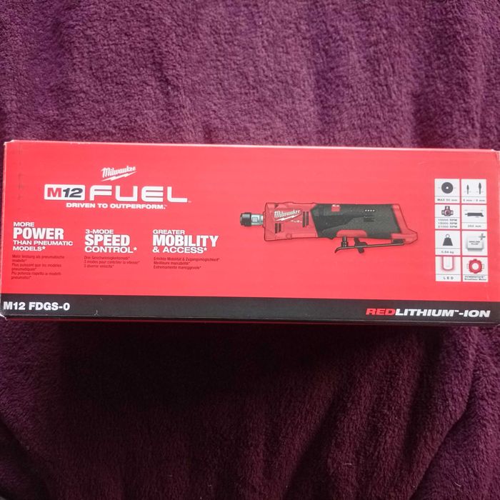 Акумулаторен прав шлайф Milwaukee M12 FDGS-0