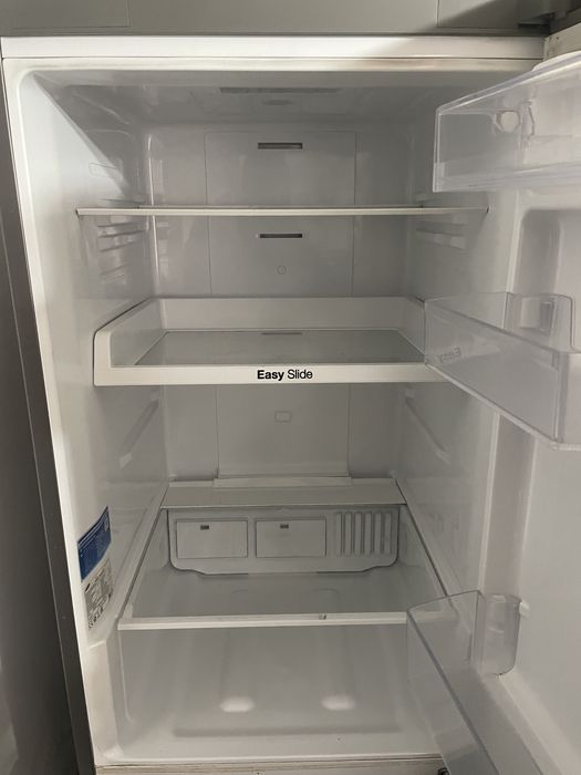 Срочно продается холодильник самсунг