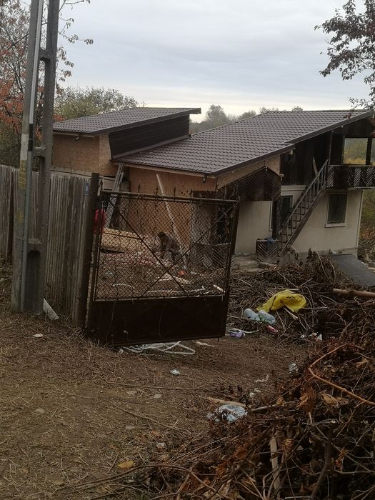 Reparatii acoperis montaj tigla metalica mansarde construcții