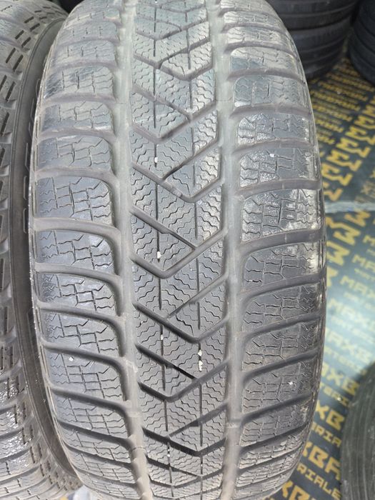 Set 4 anvelope SH iarna Pirelli 225/50/18 dot 2021